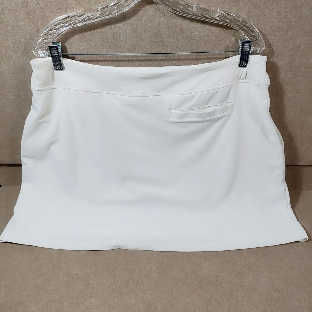 Nike Golf Dri-Fit White Athletic Skort Women -A - Picture 2 of 6